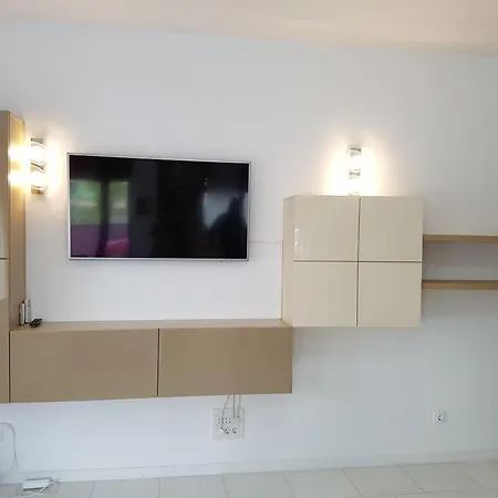 Апартаменти The Nest By The Black Sea - Sophia 1 *